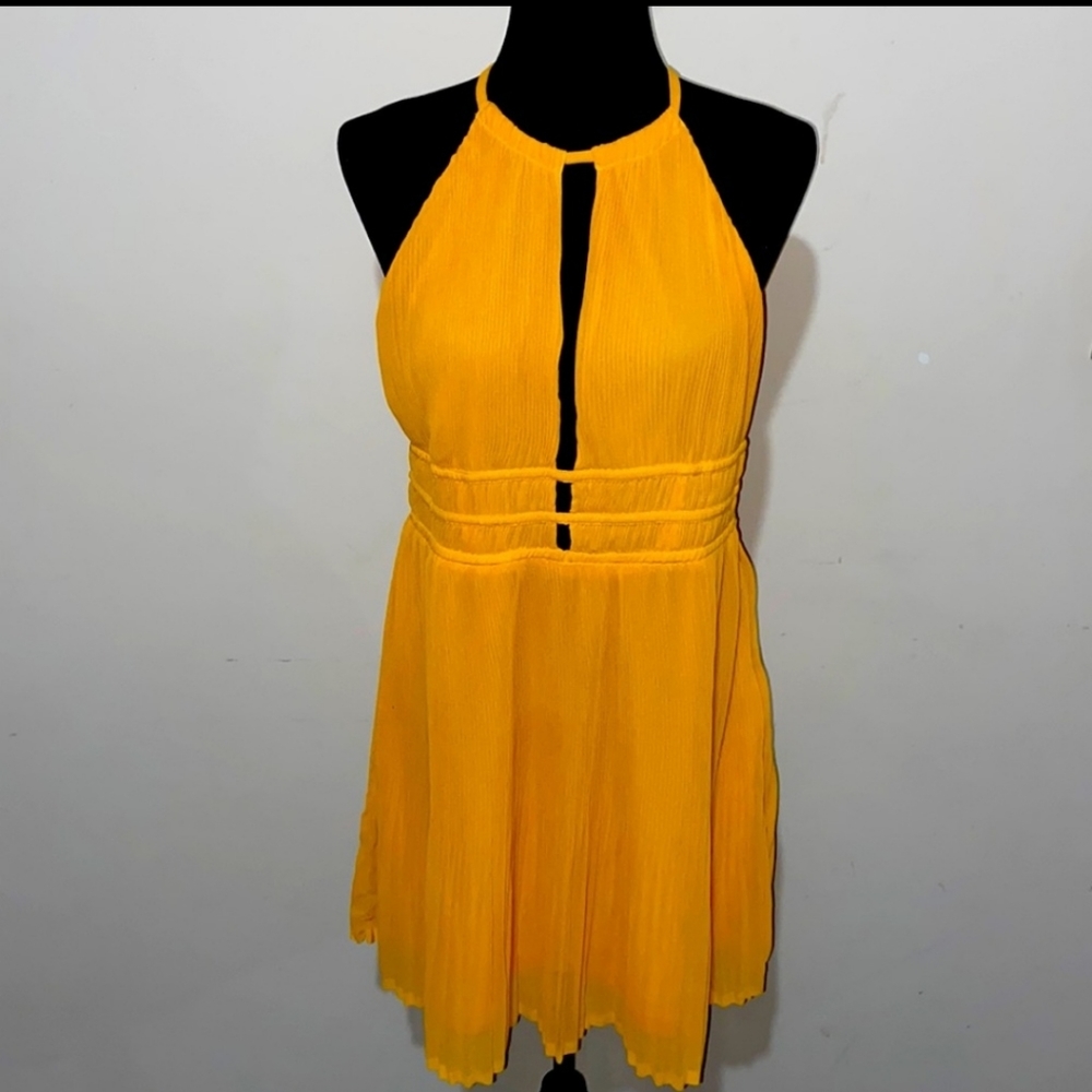 Sunshine yellow halter dress ~ Size 14